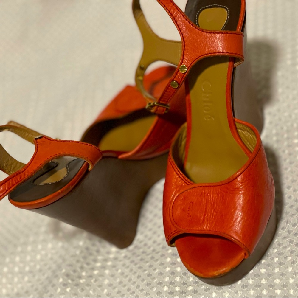 Chloe Coral leather ankle strap wooden high wedges . US 6.5